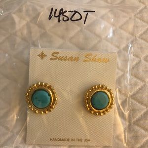 Brand New Susan Shaw earrings
